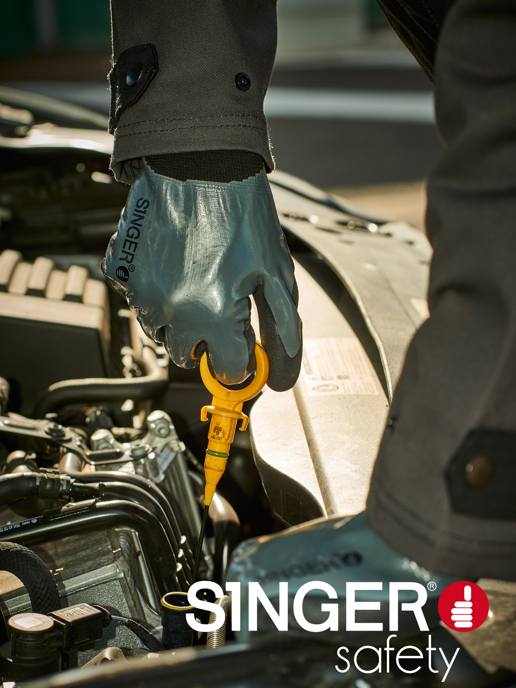 Gants nylon enduits nitrile double couche.GRIP157